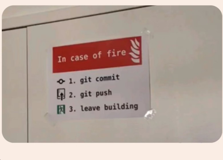 programming meme 8 :